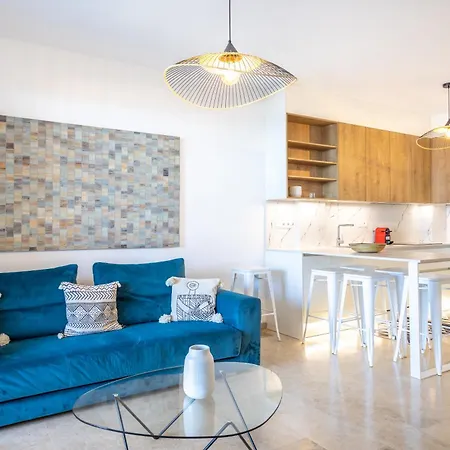 Sunset - Private Pool Apartmán *